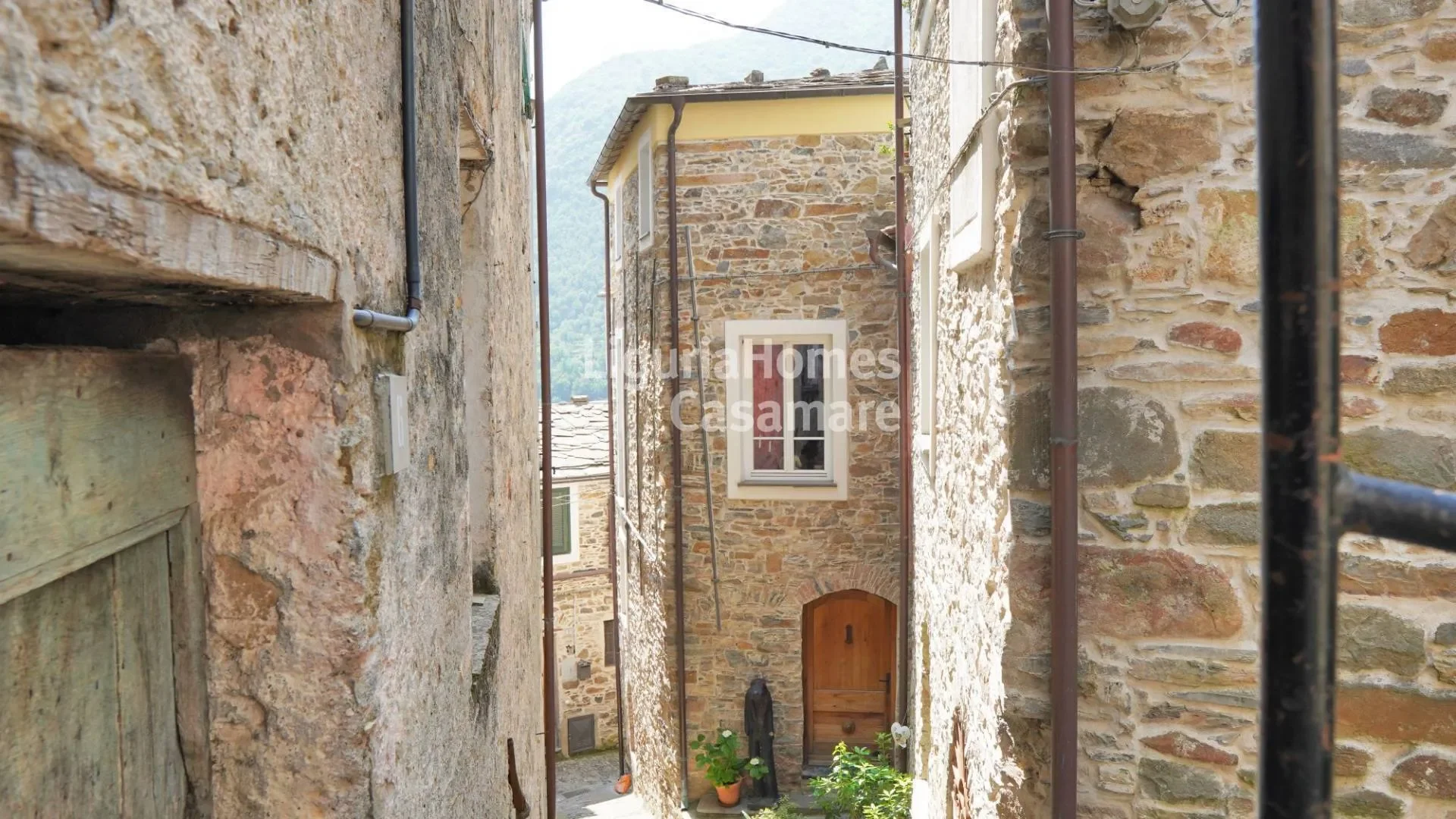 Montalto Ligure, Liguria, Italy. - Photo 6