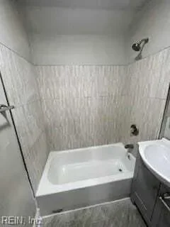 Gallery photo 4