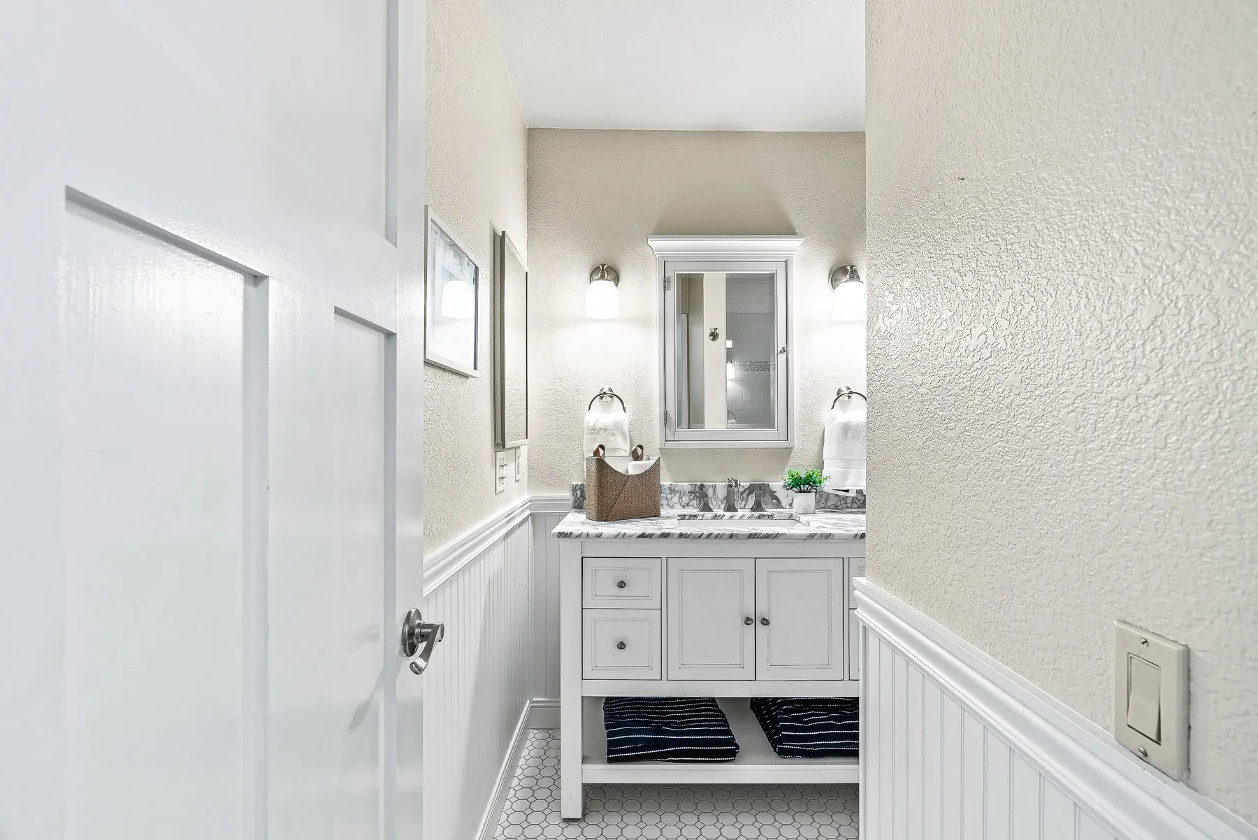 1 Surf Way 122, Monterey, CA 93940, Monterey, California, United States. - Photo 10