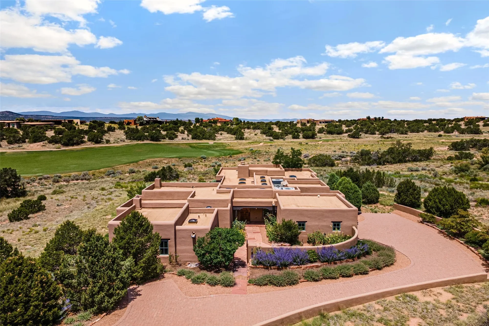 15 Calle Ojitos, Santa Fe, NM 87506, Santa Fe, New Mexico, United States. - Photo 50