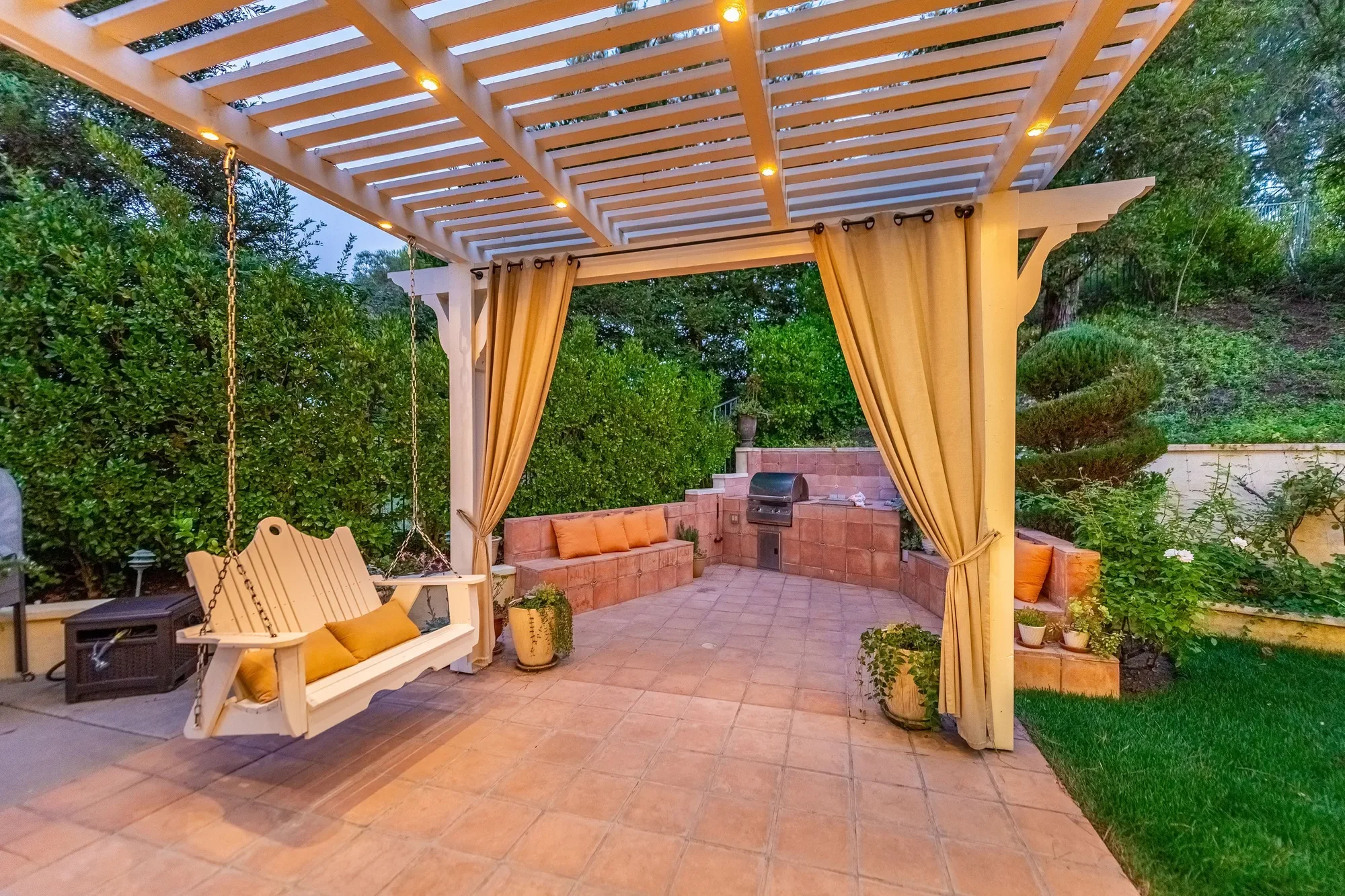 29146 Wagon Road, Agoura Hills, CA 91301, Agoura Hills, California, United States. - Photo 34