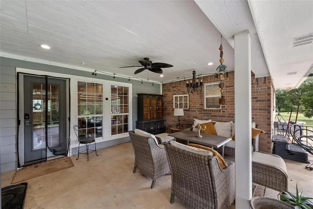 306 Kash Derrick Drive, China Spring, TX 76633, China Spring, Texas, United States. - Photo 21