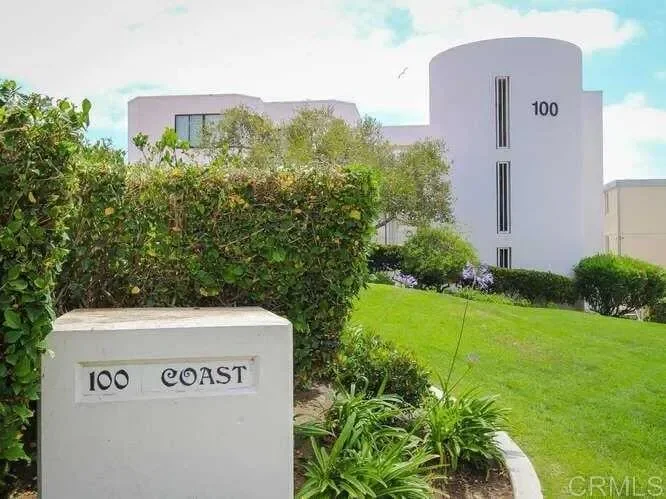 Exterior photo 4