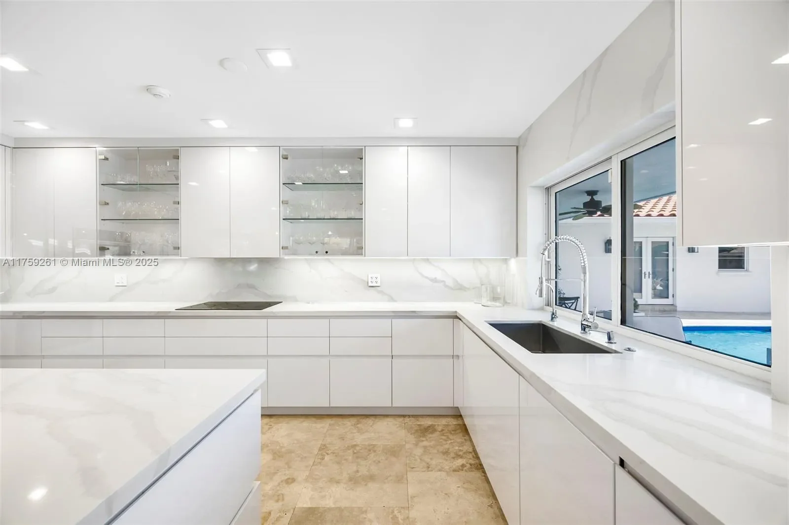 1117 Bella Vista Ave, Coral Gables, Florida, United States. - Photo 24