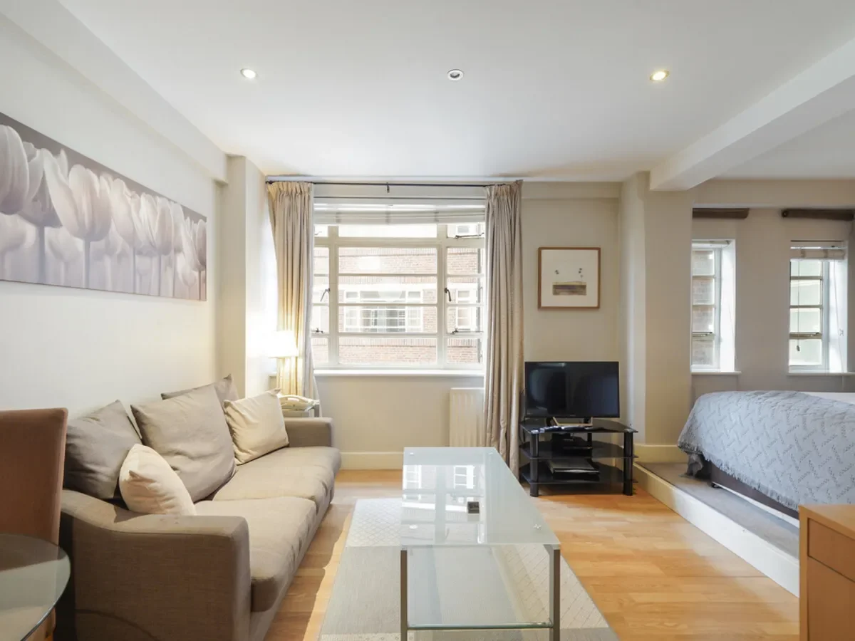 Sloane Avenue, London, SW3, London, England, United Kingdom. - Photo 2