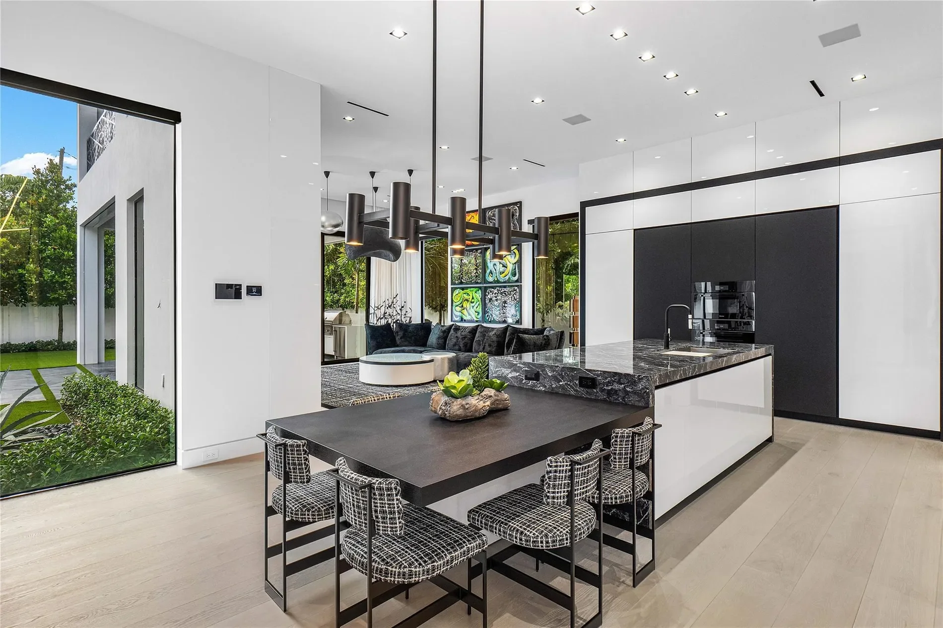 202 NW 7th St, Delray Beach, Florida, United States. - Photo 9