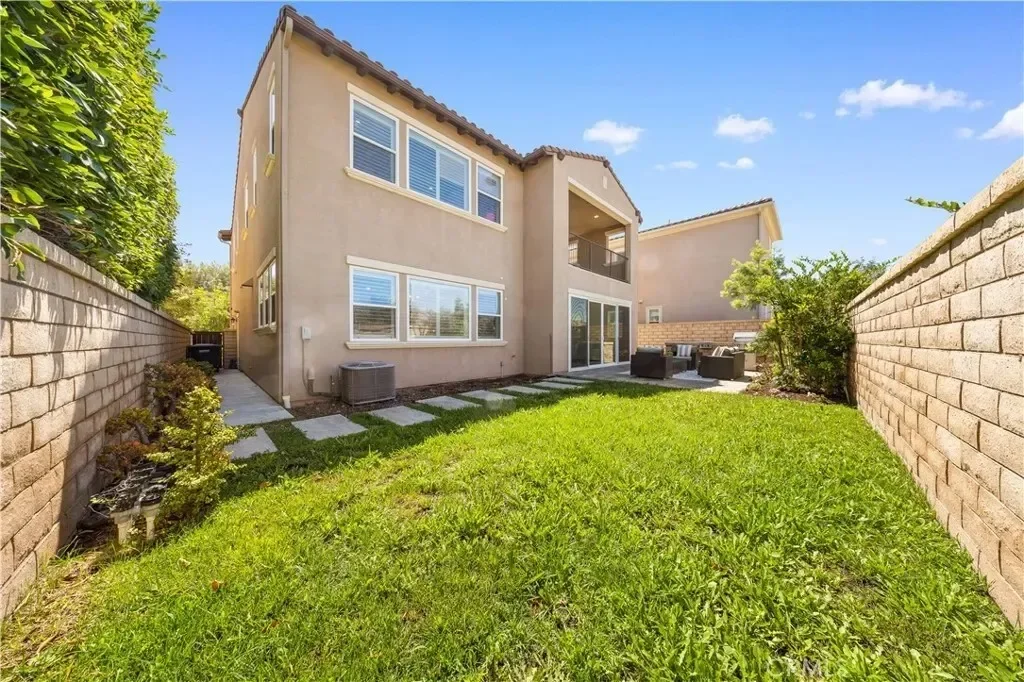 14 Snowberry, Lake Forest, California, United States. - Photo 31