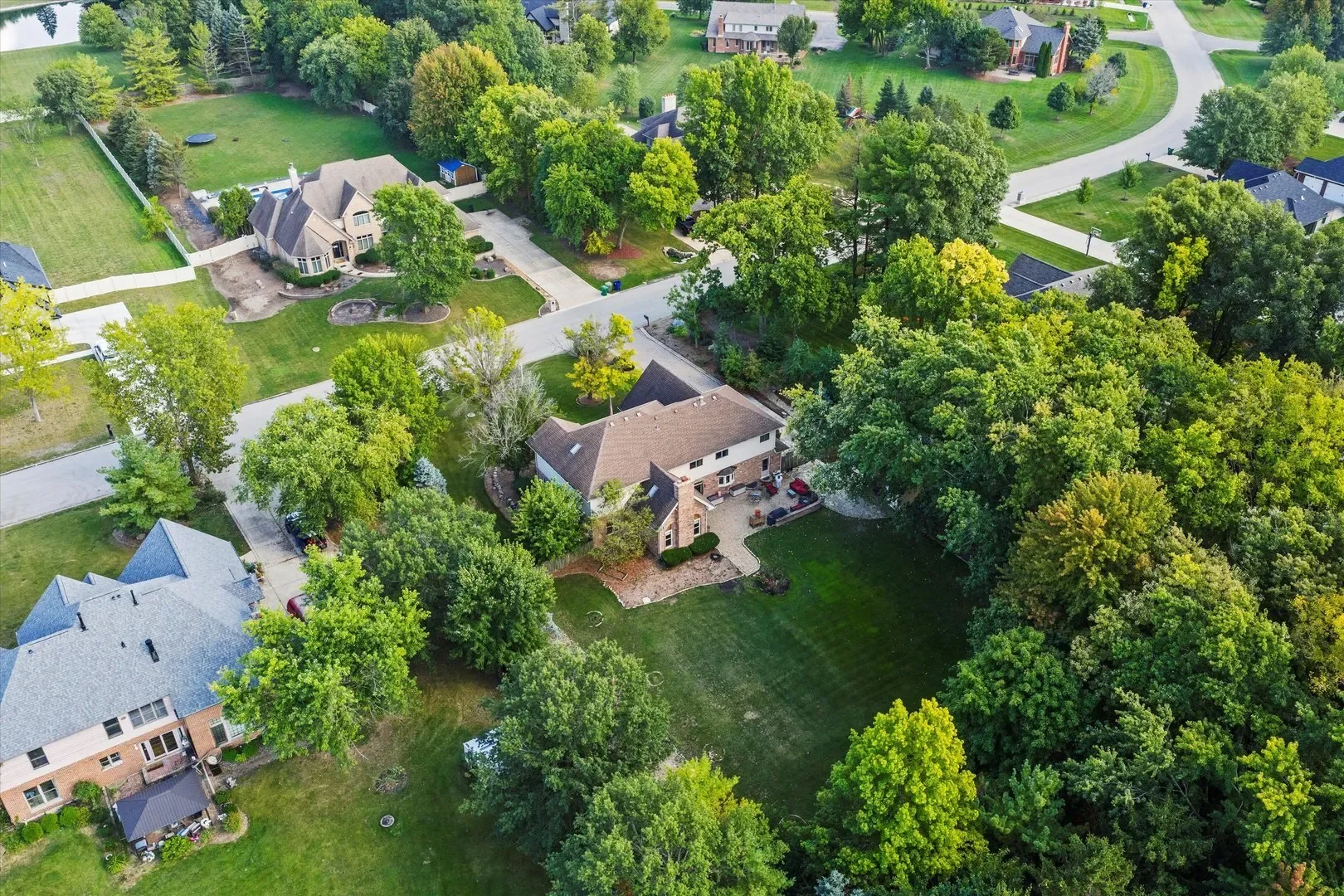 17860 S Crystal Lake Drive, Homer Glen, Illinois, United States. - Photo 35