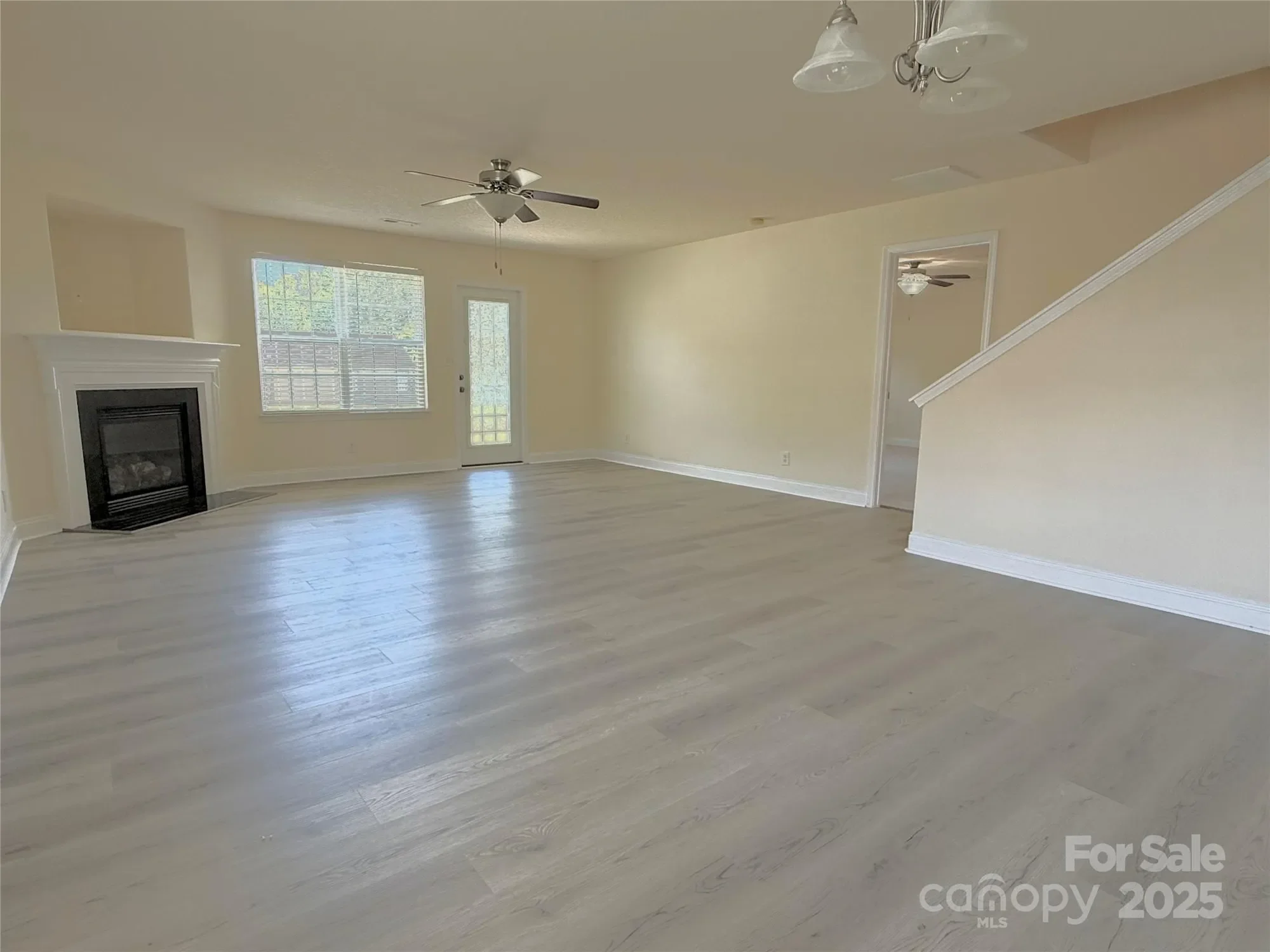 Gallery photo 10