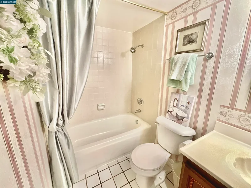 403 Gerald Court, Benicia, California, United States. - Photo 40