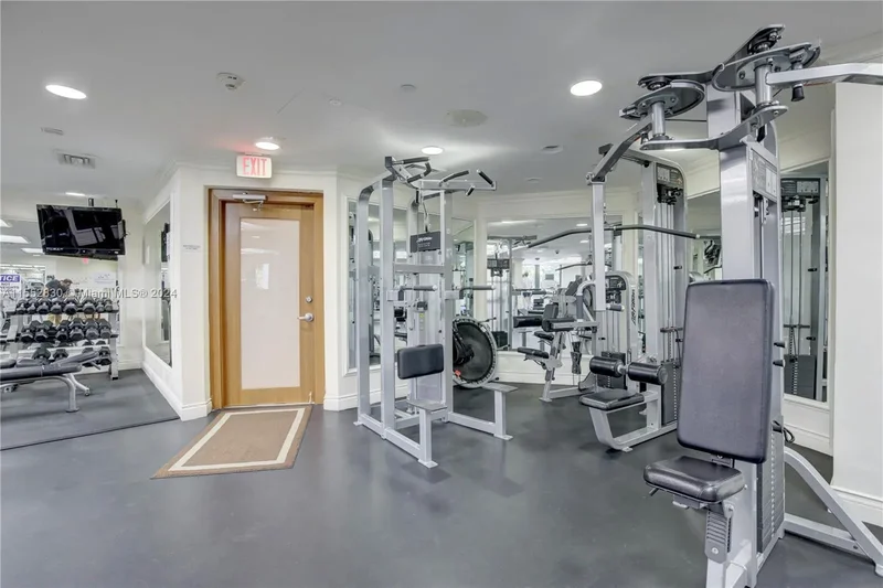 1111 Crandon Blvd A404, Key Biscayne, FL, 33149, USA, Key Biscayne, Florida, United States. - Photo 15
