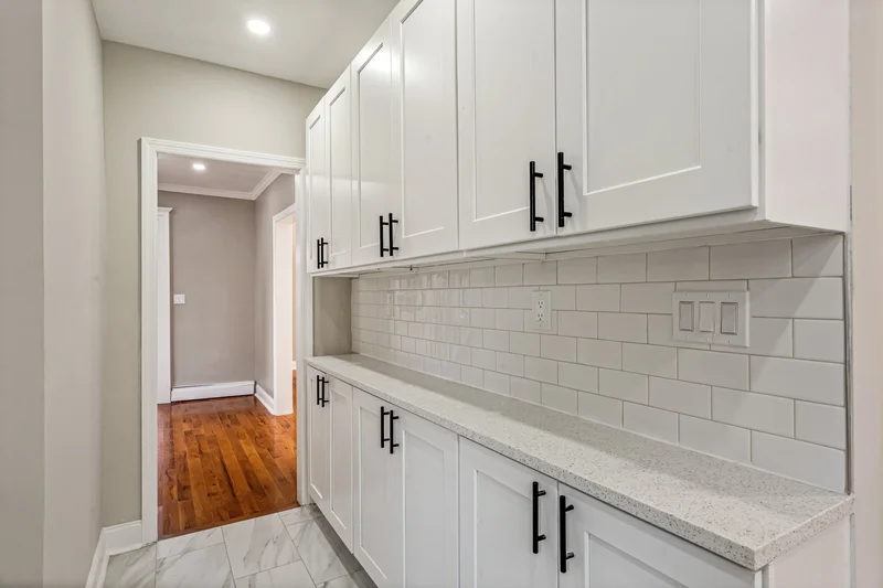 117-19 Union Tpke. , Forest Hills, NY 11375, New York, New York, United States. - Photo 6