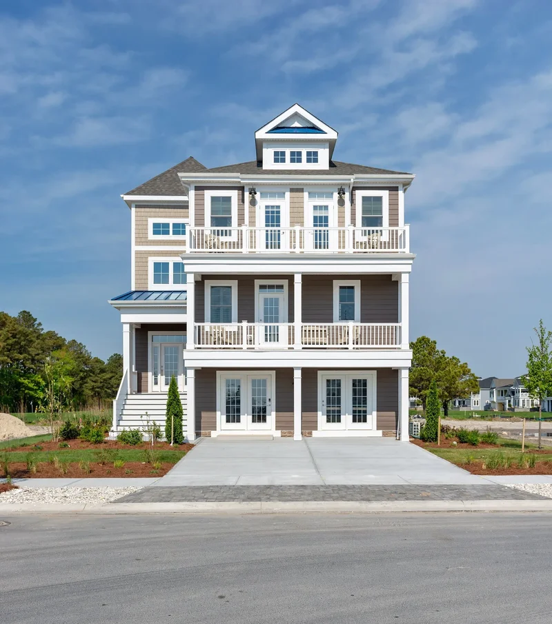 4 Bedrooms Single Family Detached
