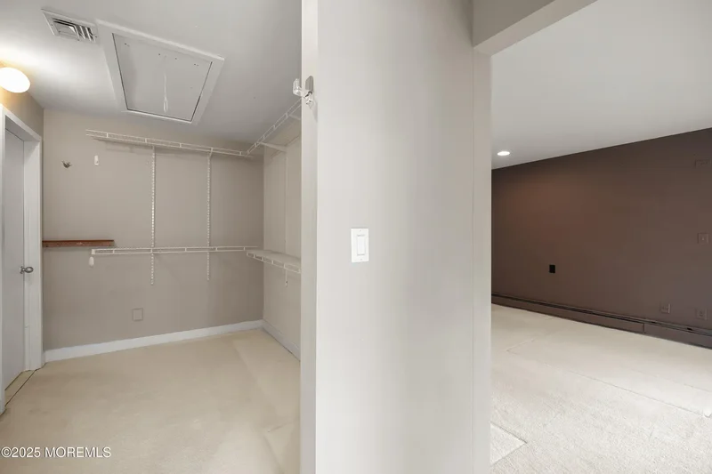 9E Cove Lane, North Bergen, NJ 07047, North Bergen, New Jersey, United States. - Photo 14