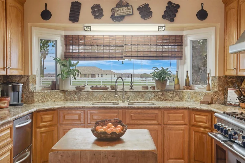 5850 W Durham Ferry, Tracy, CA 95304, Tracy, California, United States. - Photo 15