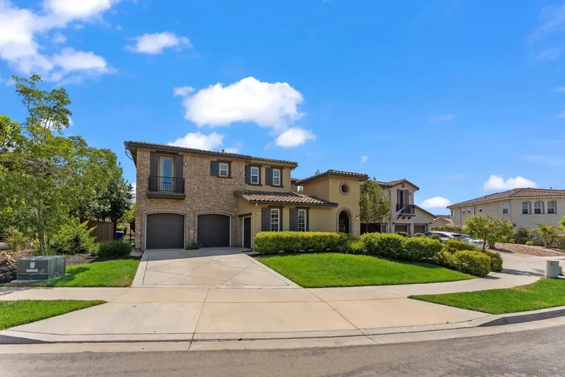 5527 Alexandrine Ct, Oceanside, CA 92057, Oceanside, California, United States. - Photo 15