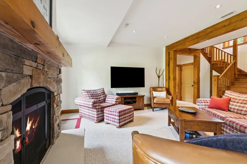 3254 Ch. des Franciscains, Laurentides, Mont-Tremblant, Quebec, Canada. - Photo 45