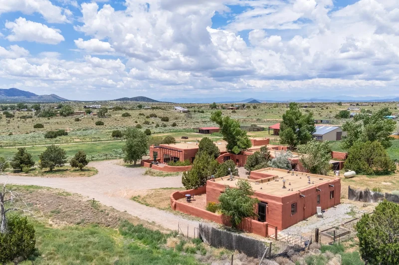 54 RONS Road, Santa Fe, NM 87508, Santa Fe, New Mexico, United States. - Photo 65