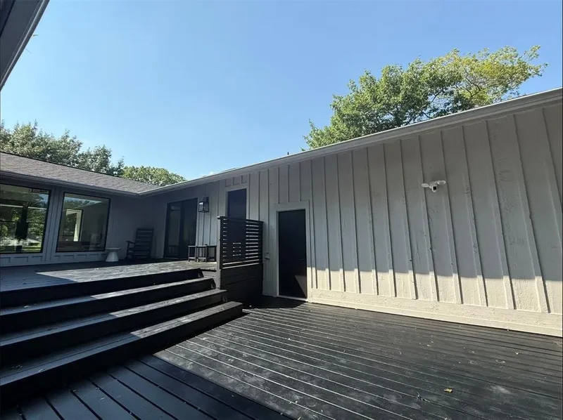 6522 Ridgeview Circle, Dallas, Texas, United States. - Photo 16