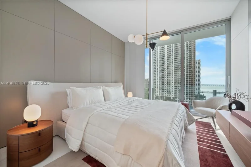 300 Biscayne Boulevard Wa, #1101E, Miami, FL, 33131, USA, Miami, Florida, United States. - Photo 22
