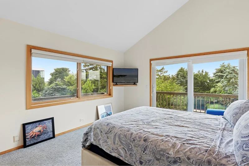 63 Dune Rd, Westhampton Beach, New York, United States. - Photo 17