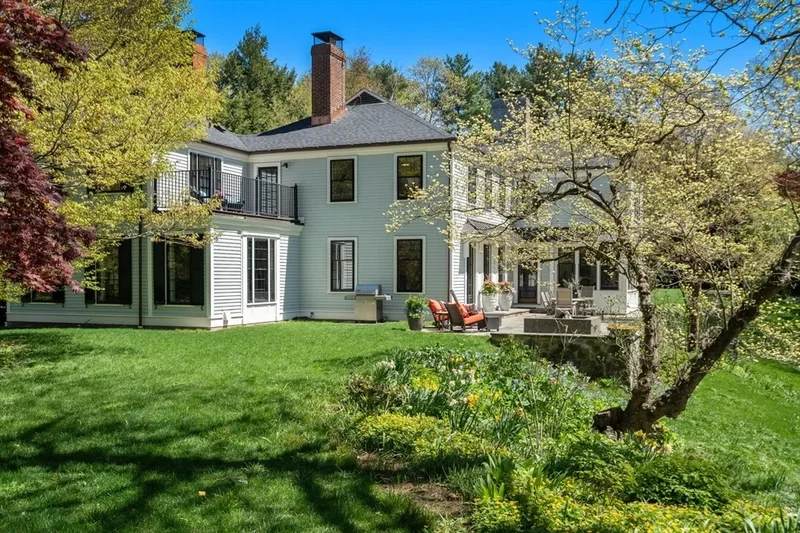 21 Sargent Crossway, Brookline, MA 02445, Brookline, Massachusetts, United States. - Photo 17