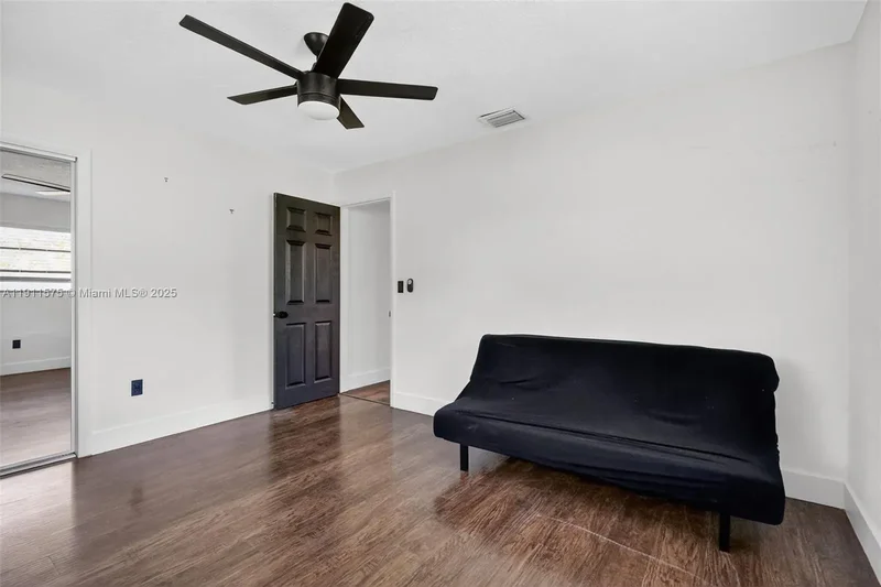 765 NW 46th St, Miami, Florida, United States. - Photo 14