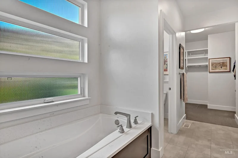 1525 S Boulder View Ln, Boise, ID 83712, Boise, Idaho, United States. - Photo 21