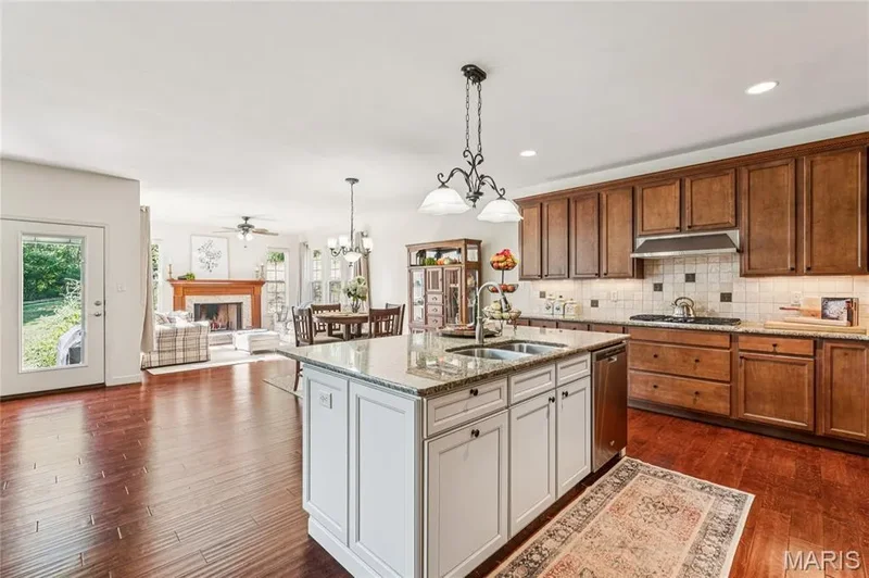 409 Griffith Lane, Wildwood, Missouri, United States. - Photo 30