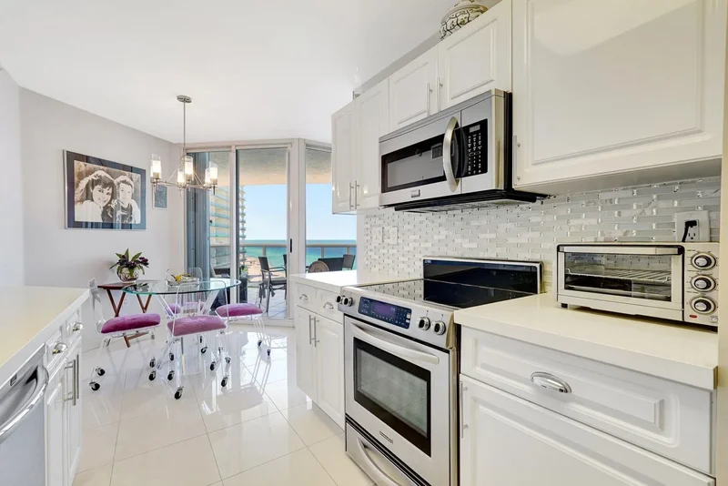 16711 Collins Avenue, #1906, Sunny Isles Beach, FL, 33160, USA, Golden Beach, Florida, United States. - Photo 10