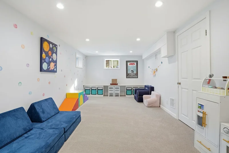 47 Wellington Ln, Duxbury, MA 02332, Duxbury, Massachusetts, United States. - Photo 21
