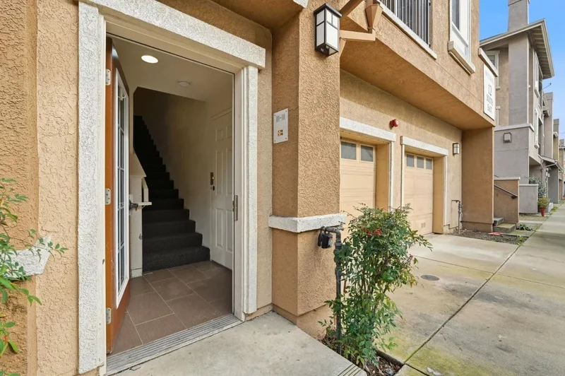 599 Marble Arch Avenue, San Jose, California, United States. - Photo 4