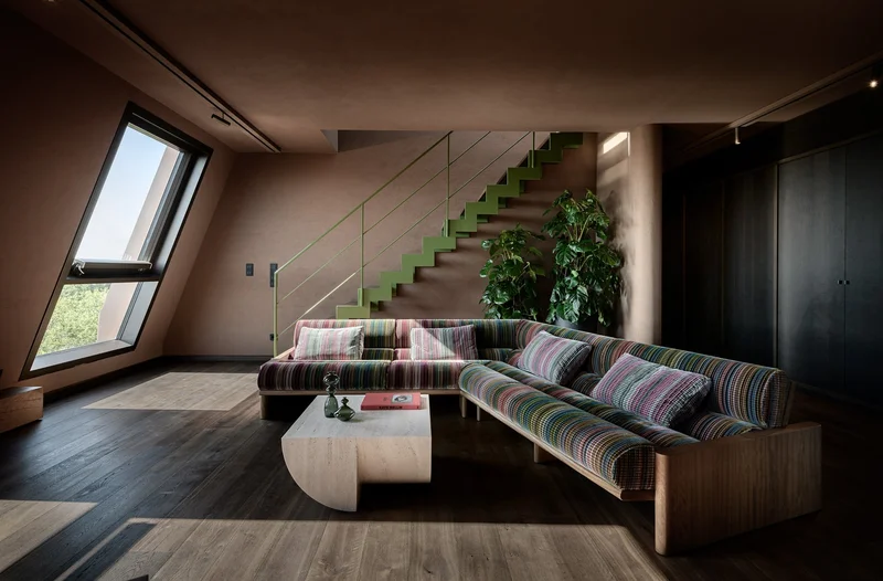 For first time occupancy: furnished penthouse loft from Holzrausch