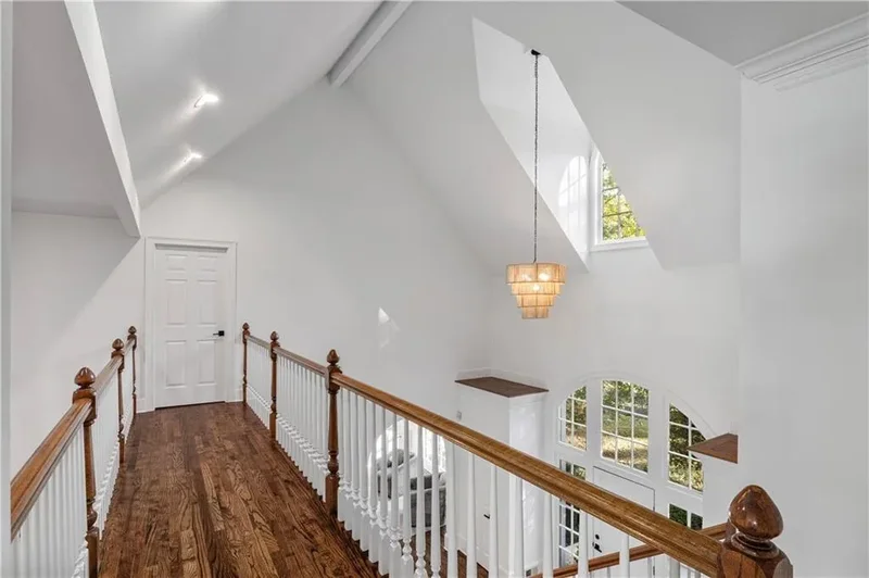 200 Morgan Farm Drive, Atlanta, GA 30342, Atlanta, Georgia, United States. - Photo 54