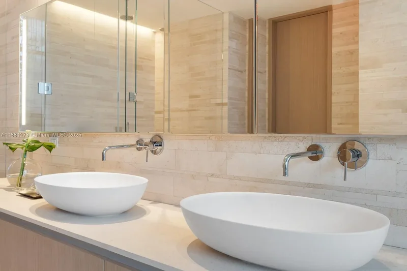 600 72nd St, Miami Beach, Florida, United States. - Photo 21