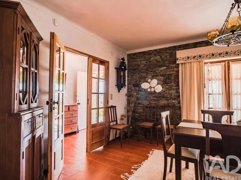 Mogadouro Town House