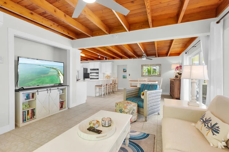351 5th Street, Key Colony, FL 33051, Key Largo, Florida, United States. - Photo 23