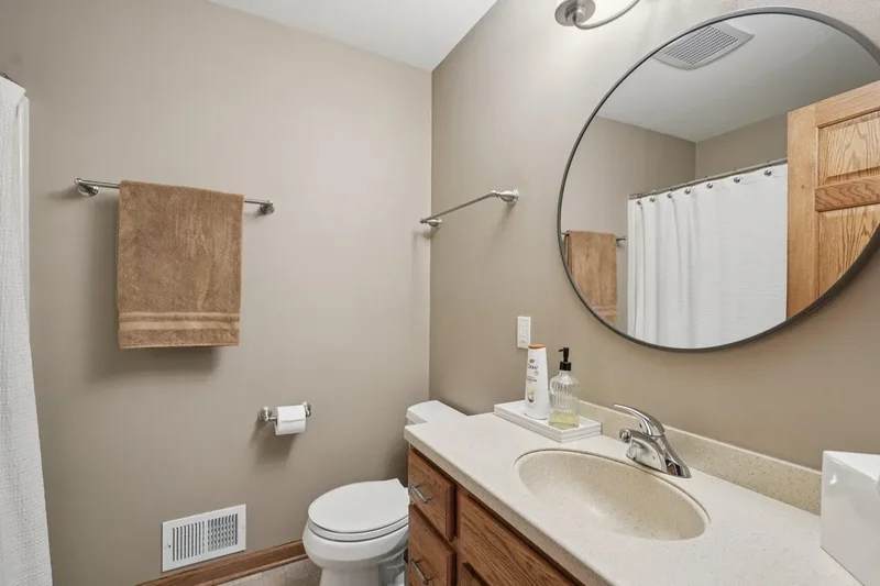 5408 Oldfield Dr, Caledonia, WI 53108, Caledonia, Wisconsin, United States. - Photo 40