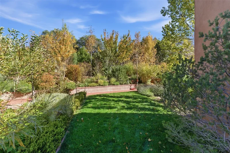 1888 Moonlight Drive , Santa Fe, NM 87505, Santa Fe, New Mexico, United States. - Photo 23