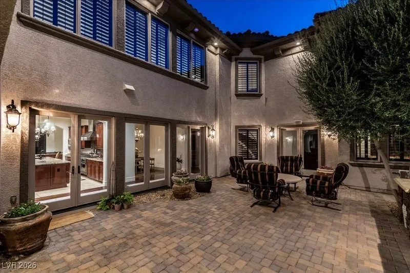 4450 Palisades Canyon Circle, Las Vegas, Nevada, United States. - Photo 62