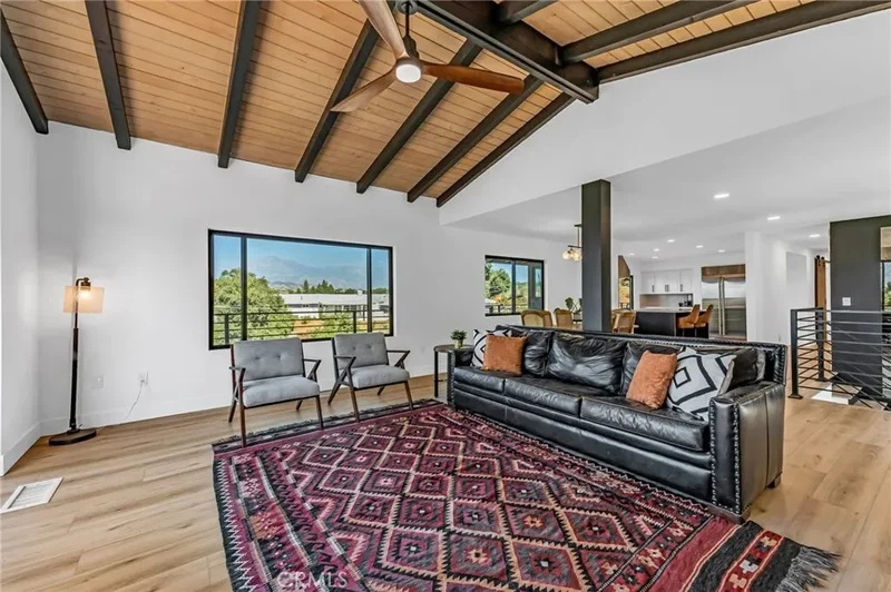 1909 Canyon Road, Redlands, California, United States. - Photo 11