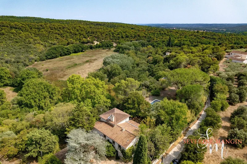 Uzès, Uzès, Uzès, Occitanie, France. - Photo 19