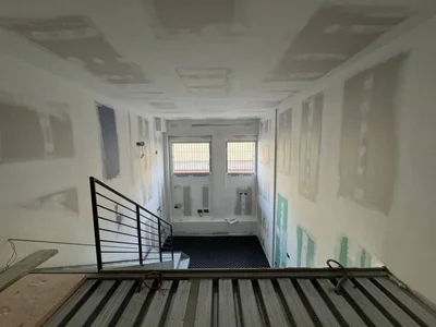 Thumbnail 22