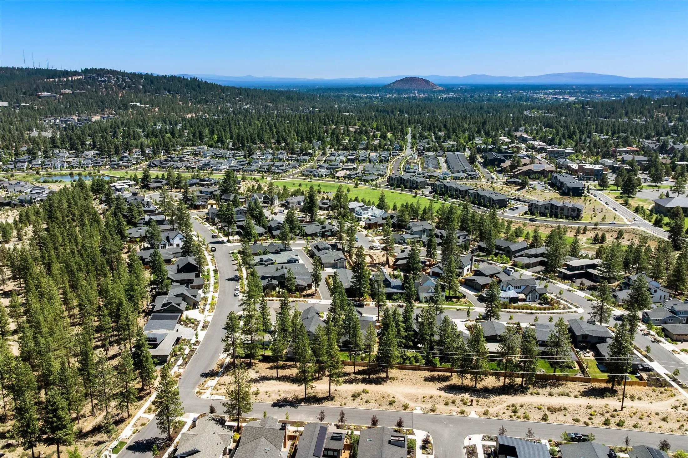 1181 NW Singleton Place, Bend, Oregon, United States. - Photo 53
