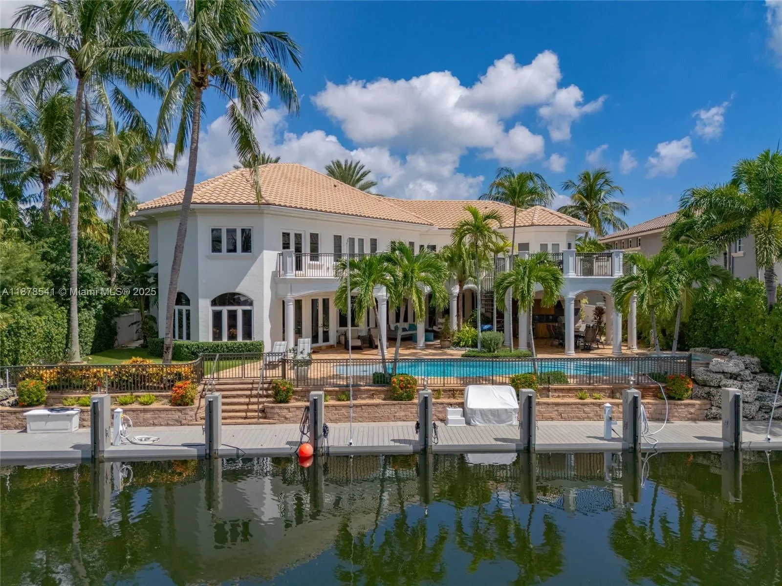 2770 NE 23rd St, Hillsboro Beach, Florida, United States. - Photo 43