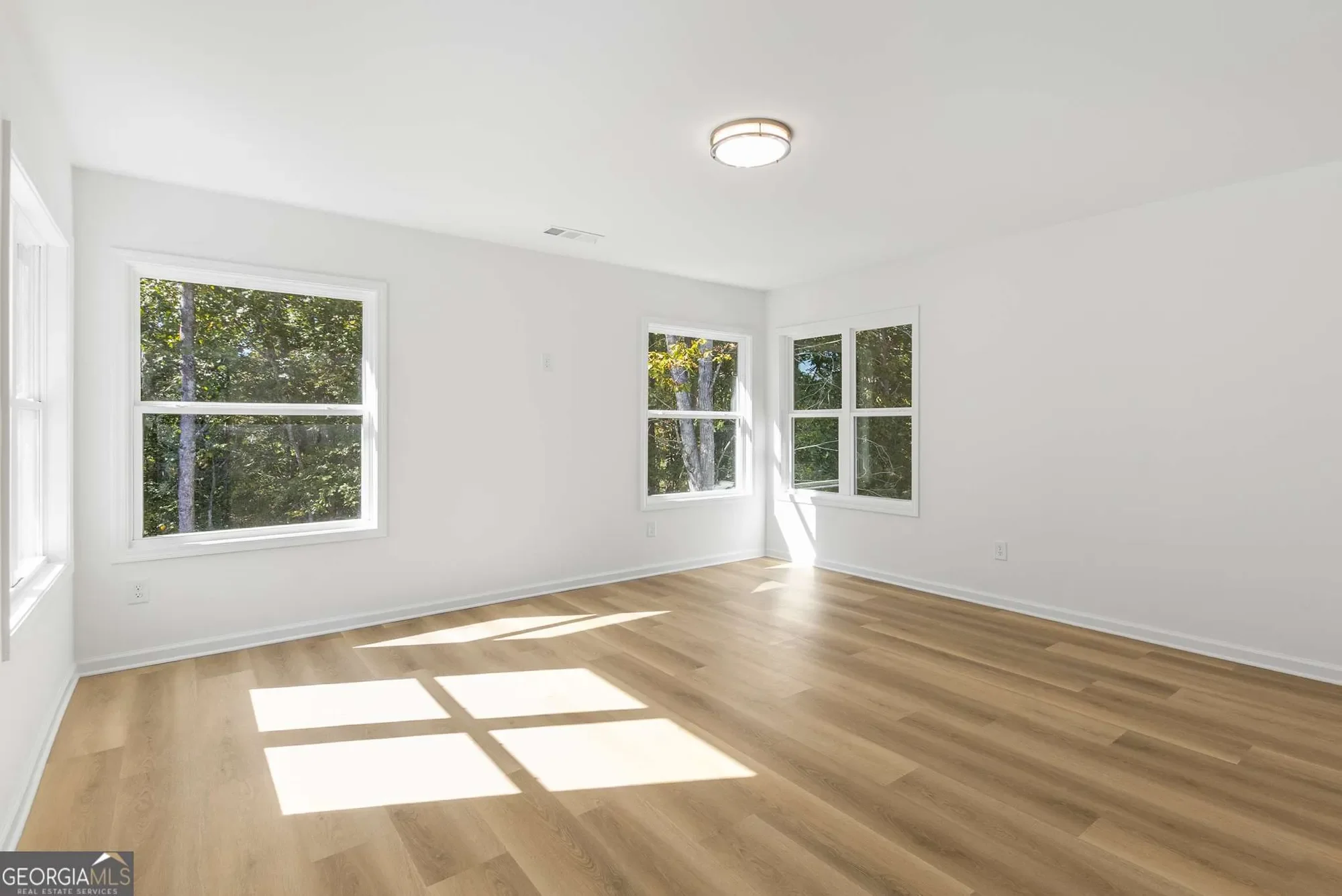 Gallery photo 9