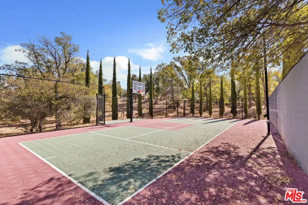 28765 Pine Canyon Road, Lake Hughes, California, United States. - Photo 38