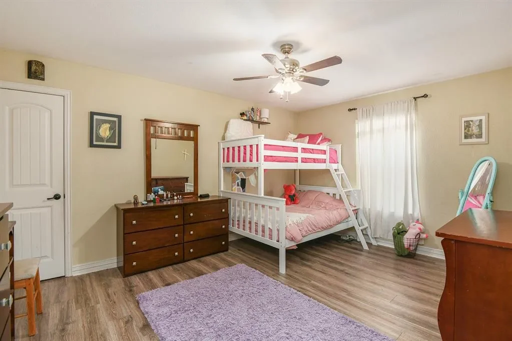 203 Saddle Ridge Court, Springtown, Texas, United States. - Photo 20
