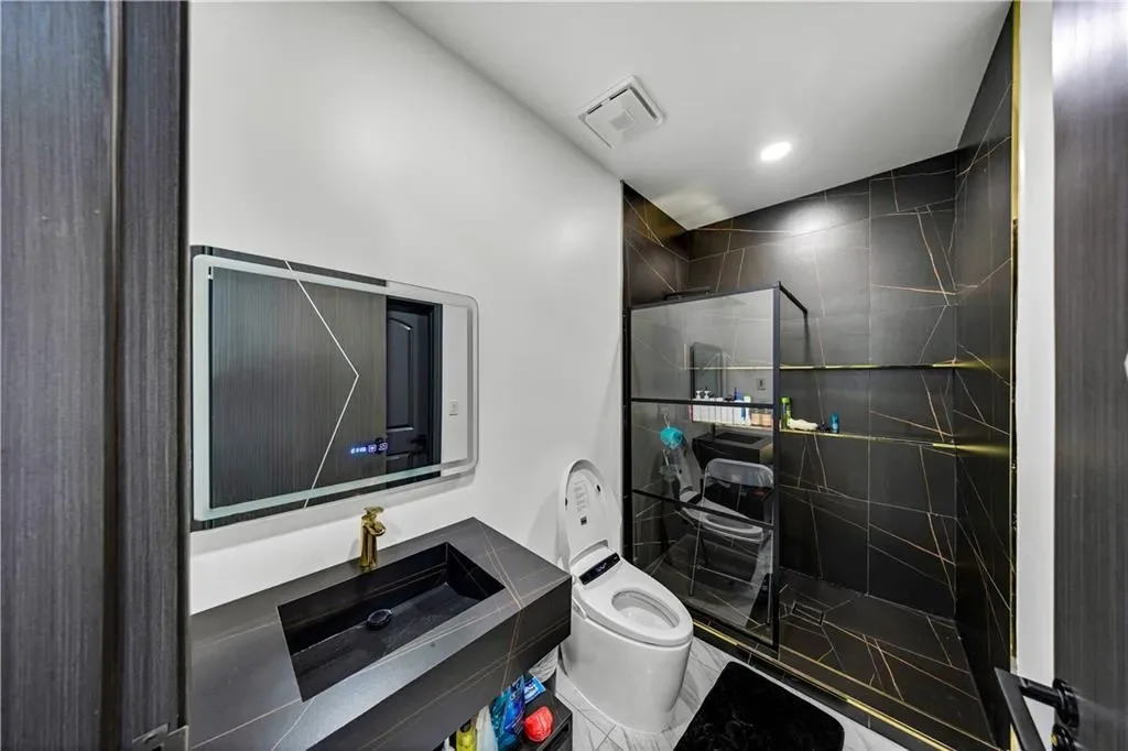 2446 Williams Down Circle, Snellville, Georgia, United States. - Photo 2
