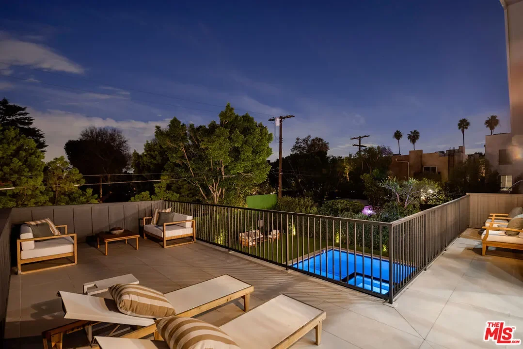 4828 Radford Ave, Los Angeles, California, United States. - Photo 5